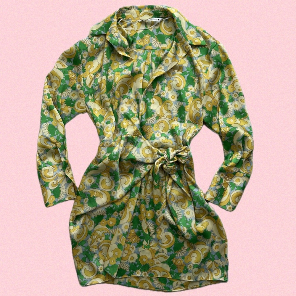 Zara tie dress with floral print🌼